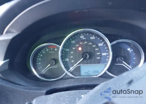 2016 Toyota Corolla Le z USA, uszkodzony, nr VIN 5YFBURHE9GP389965